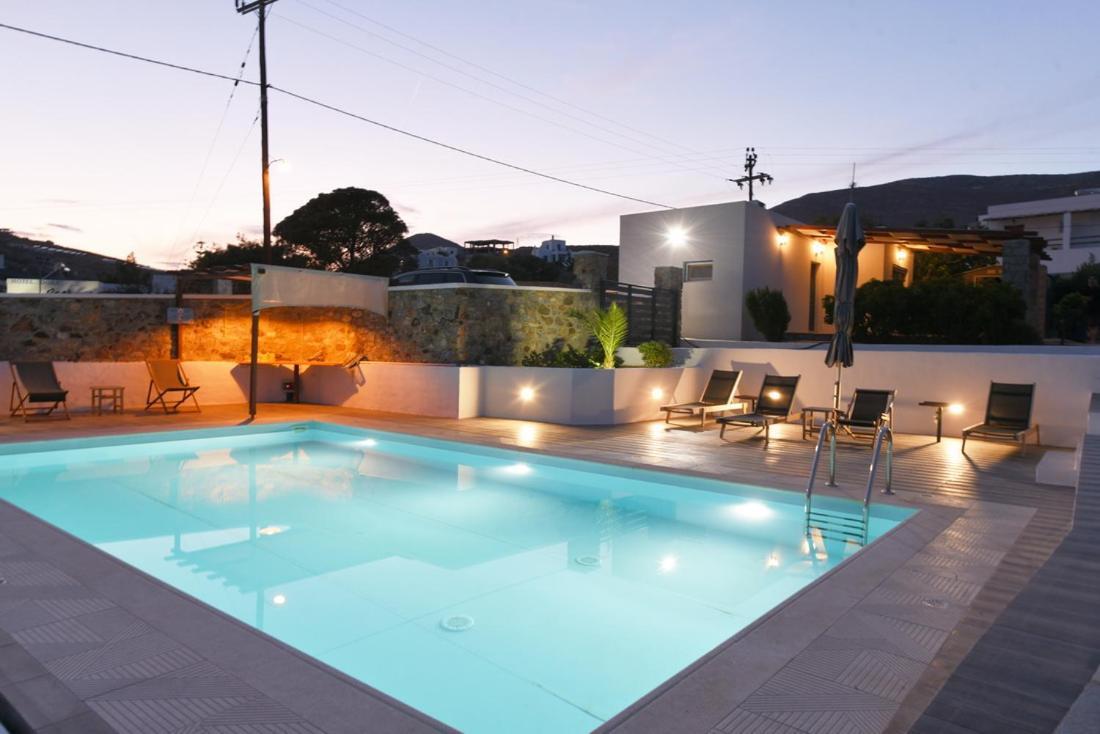 Flora'S Beach And Pool Villa In Syros Liaropá Dış mekan fotoğraf